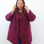 Impermeabile con bottoni 25370