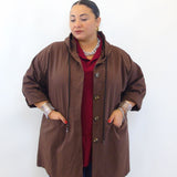 Impermeabile con bottoni 25370