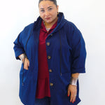 Impermeabile con bottoni 25370