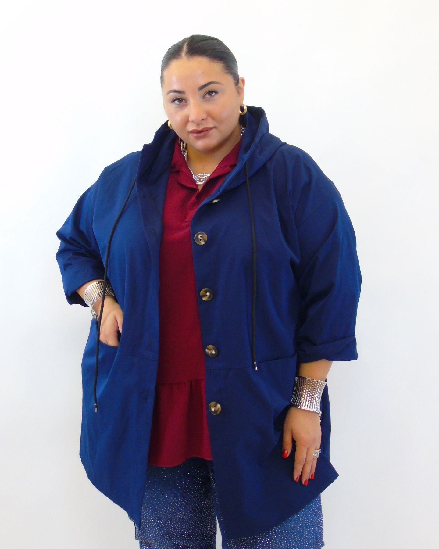 Impermeabile con bottoni 25370