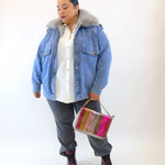 Pantalone con brillantini effetto jeans 99322