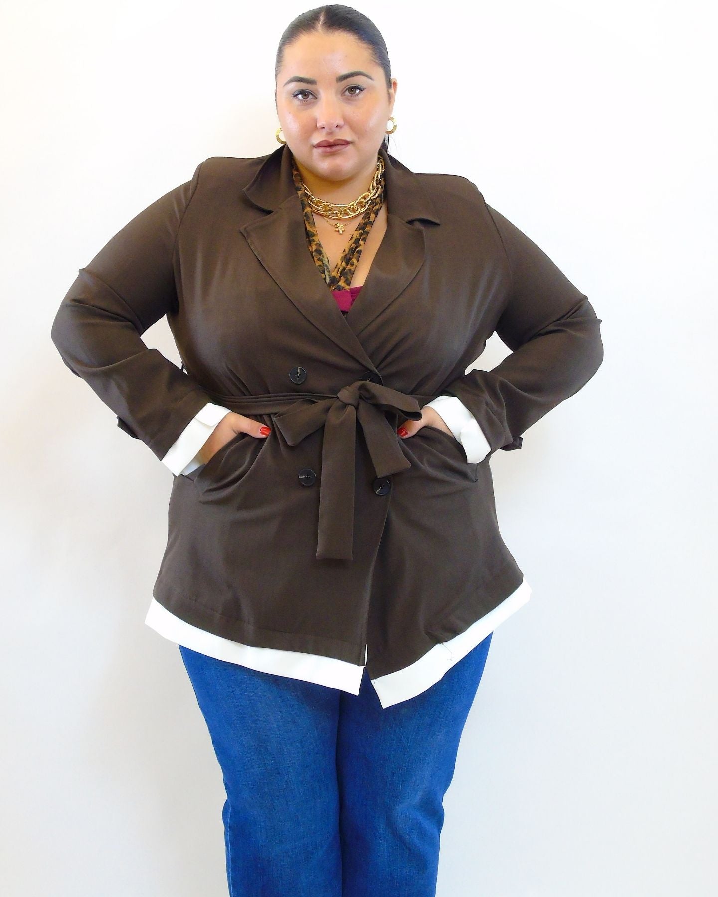 Giacca con dettagli in bianco 2095