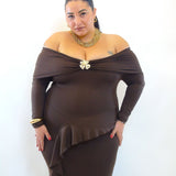 Abito modellante scollo a barca 3502