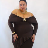 Abito modellante scollo a barca 3502