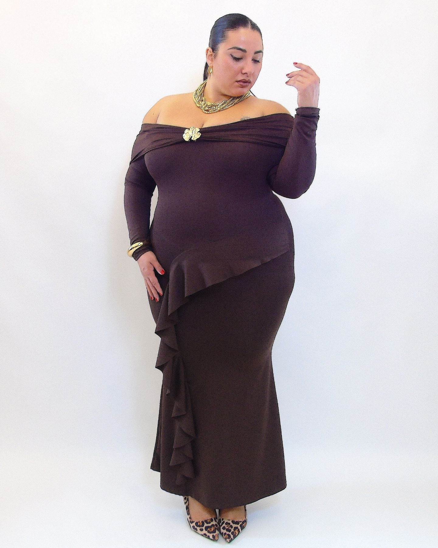 Abito modellante scollo a barca 3502