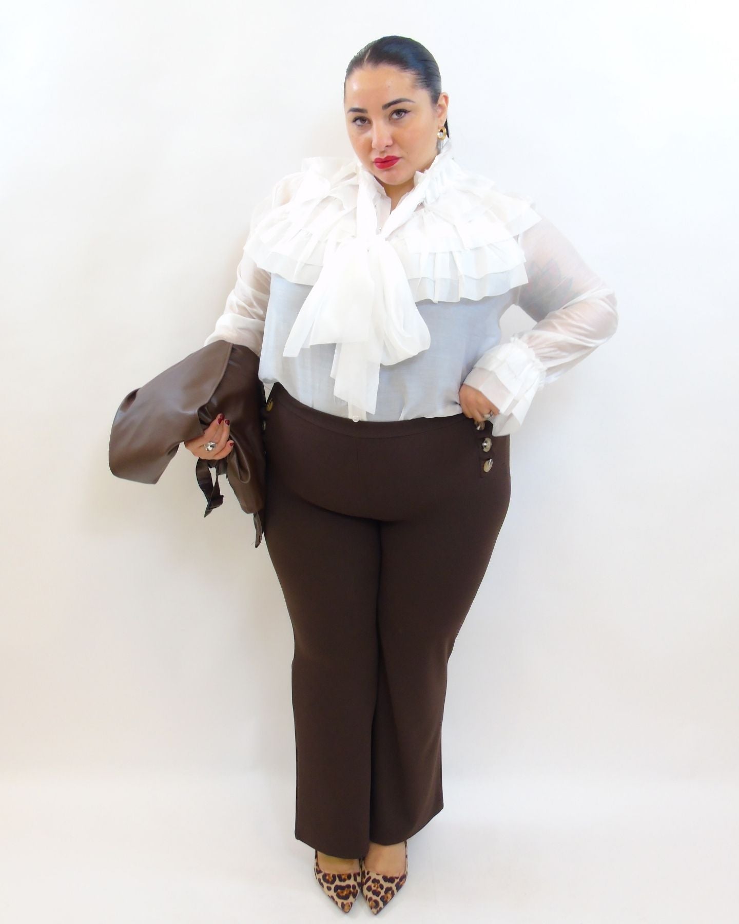 Pantalone con bottone laterale 8529