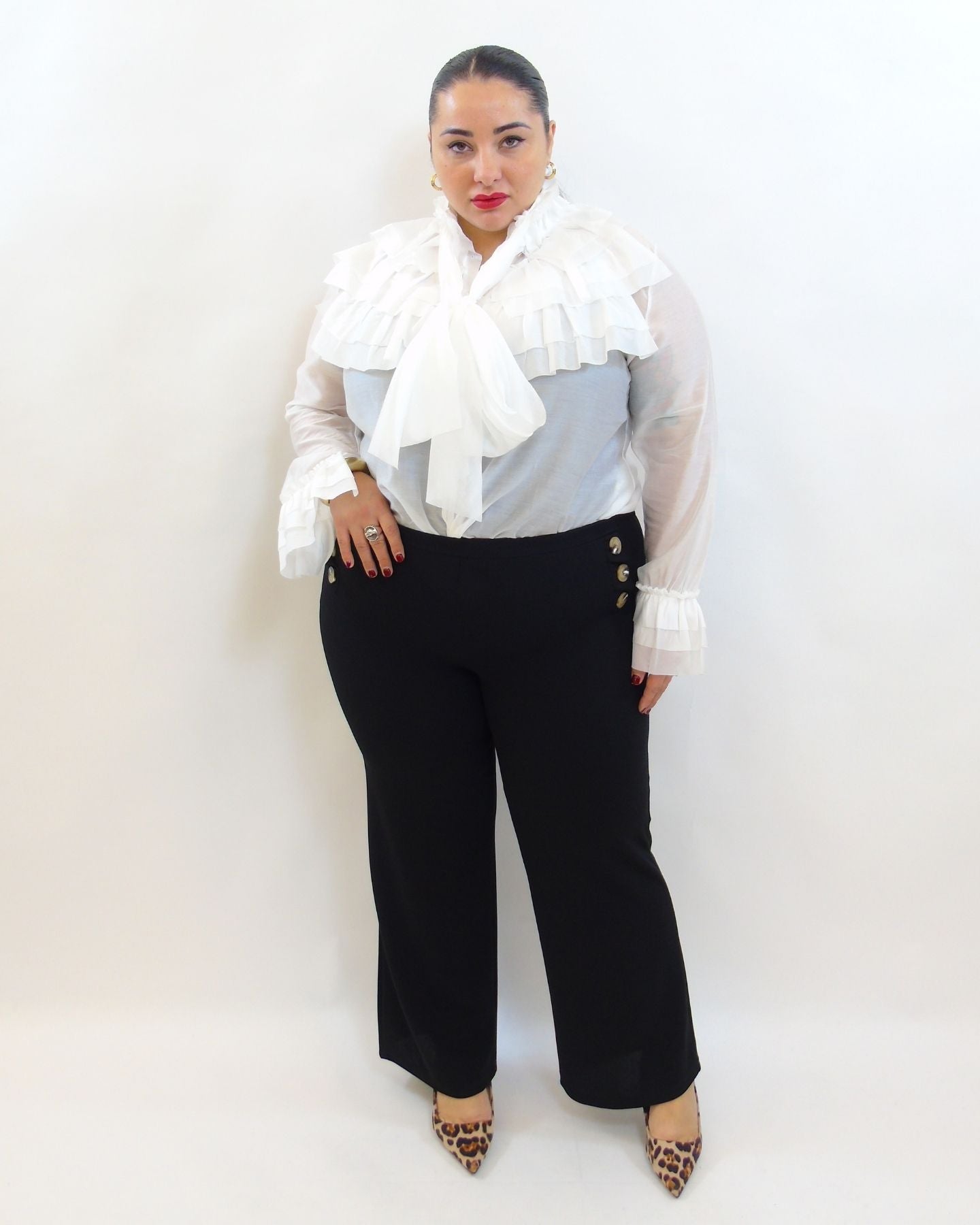 Pantalone con bottone laterale 8529