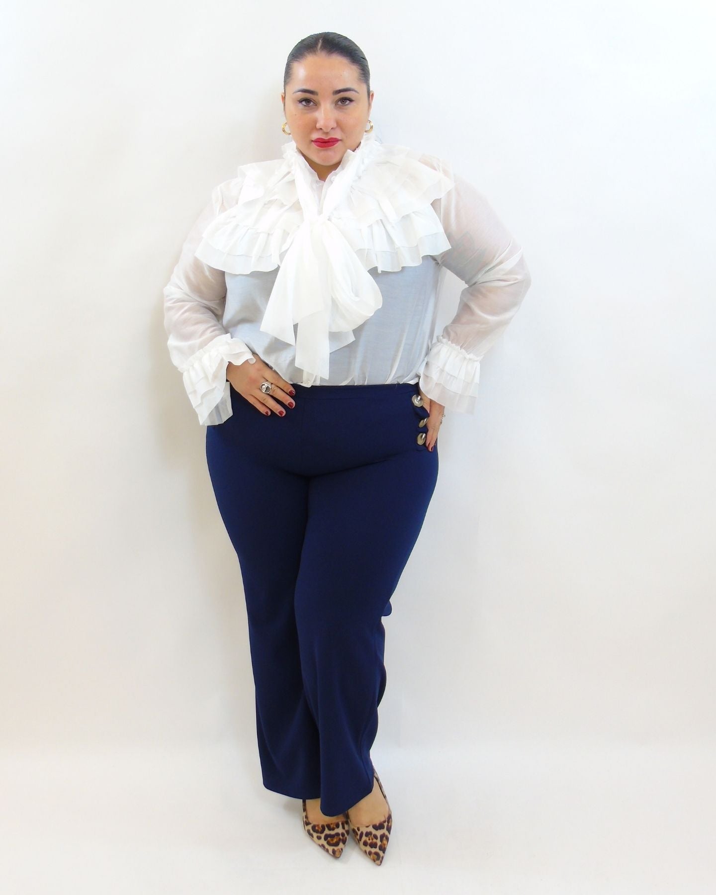 Pantalone con bottone laterale 8529