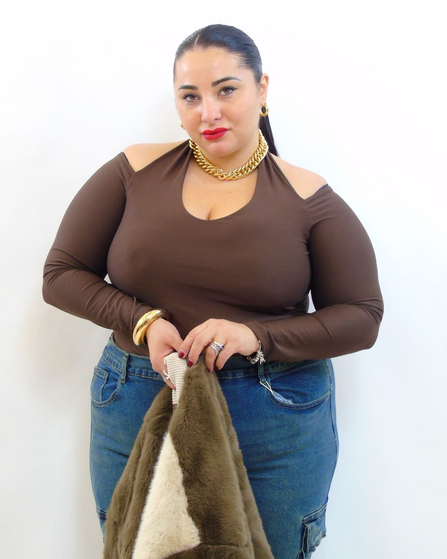 Body con scollo V e tessuto al collo