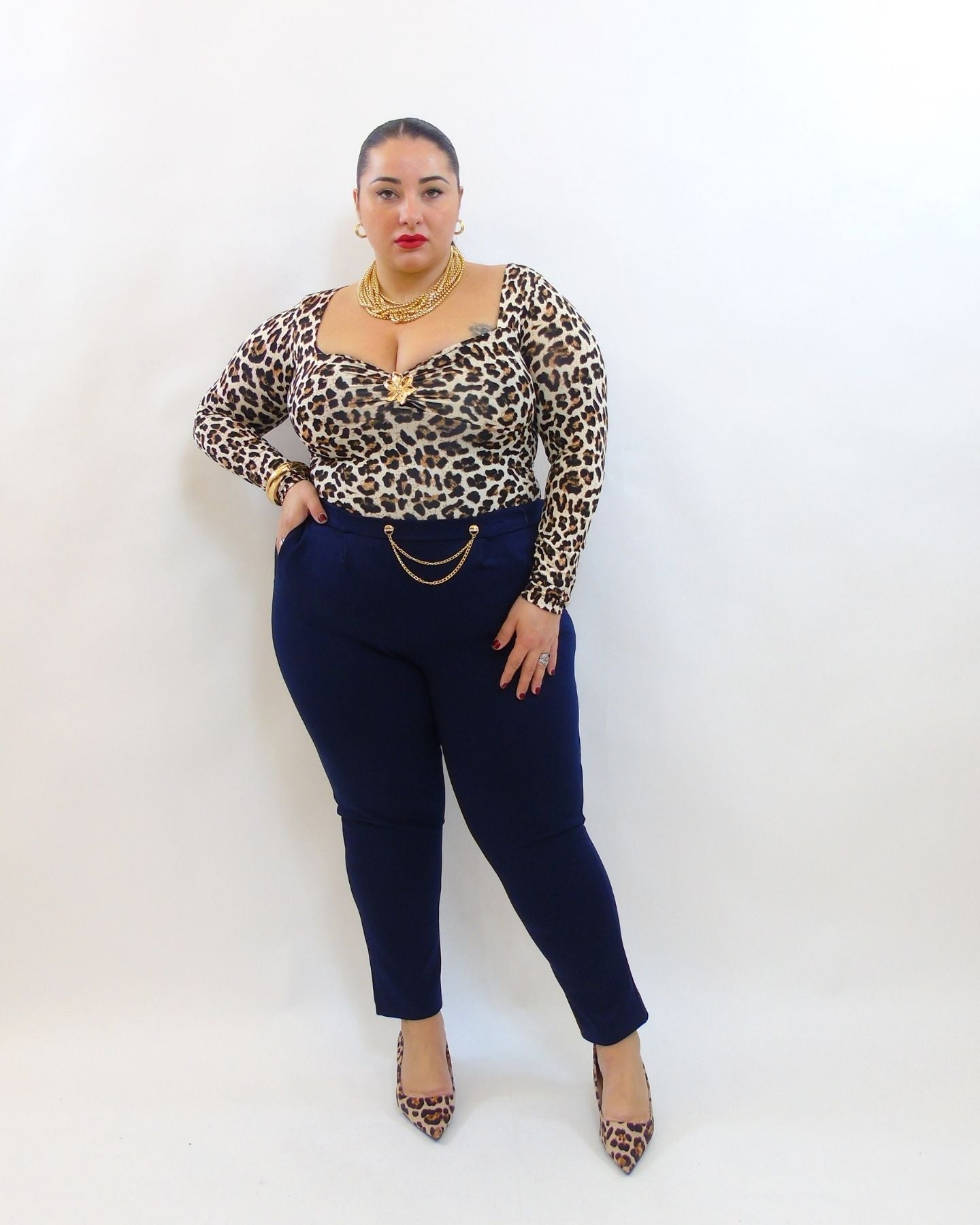 Pantalone sigaretta con spilla removibile 71054