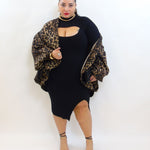 Abito con scollo 056