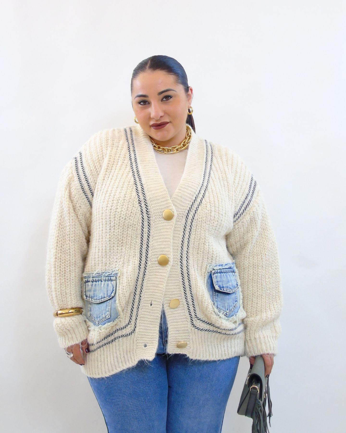 Cardigan con bottoni oro 2601