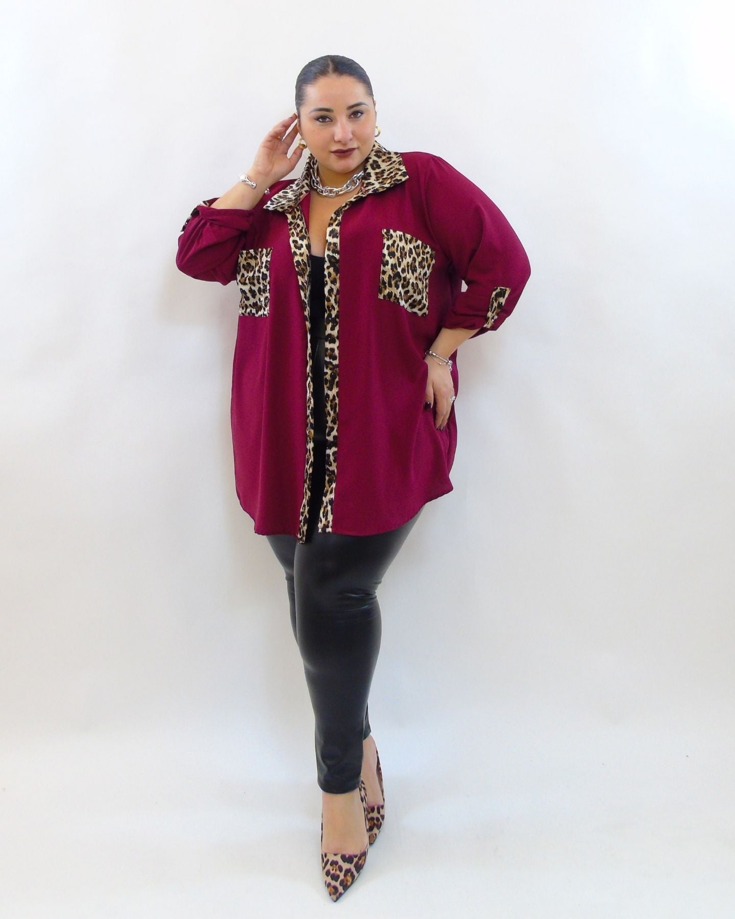 Camicia effetto raso animalier 8002