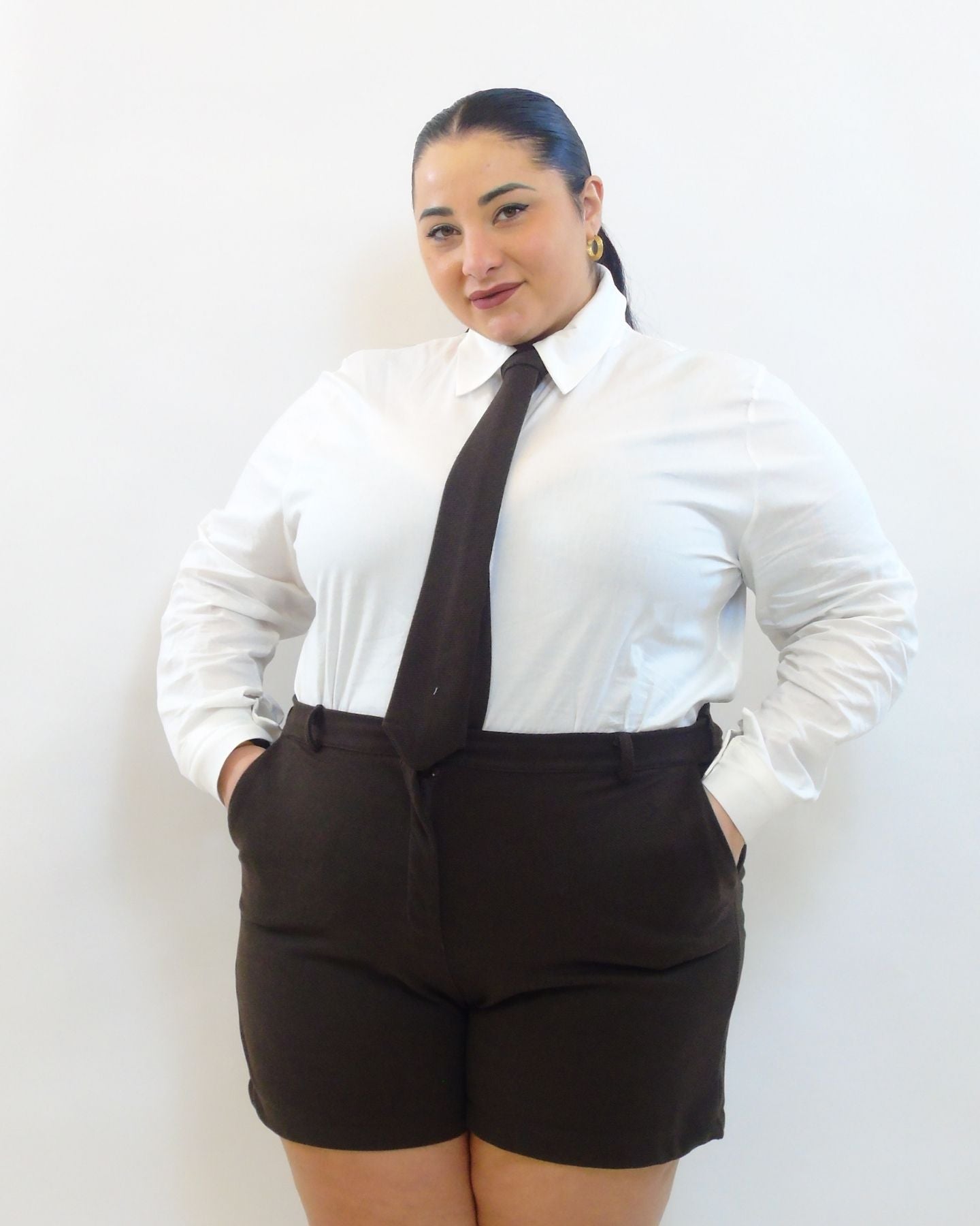 Coordinato con pantaloncino camicia cratvata 18666