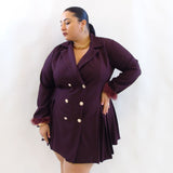 Abito con piume e bottoni 15887