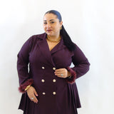 Abito con piume e bottoni 15887