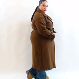 Cappotto con fusciacca e bottoni al polso 12227