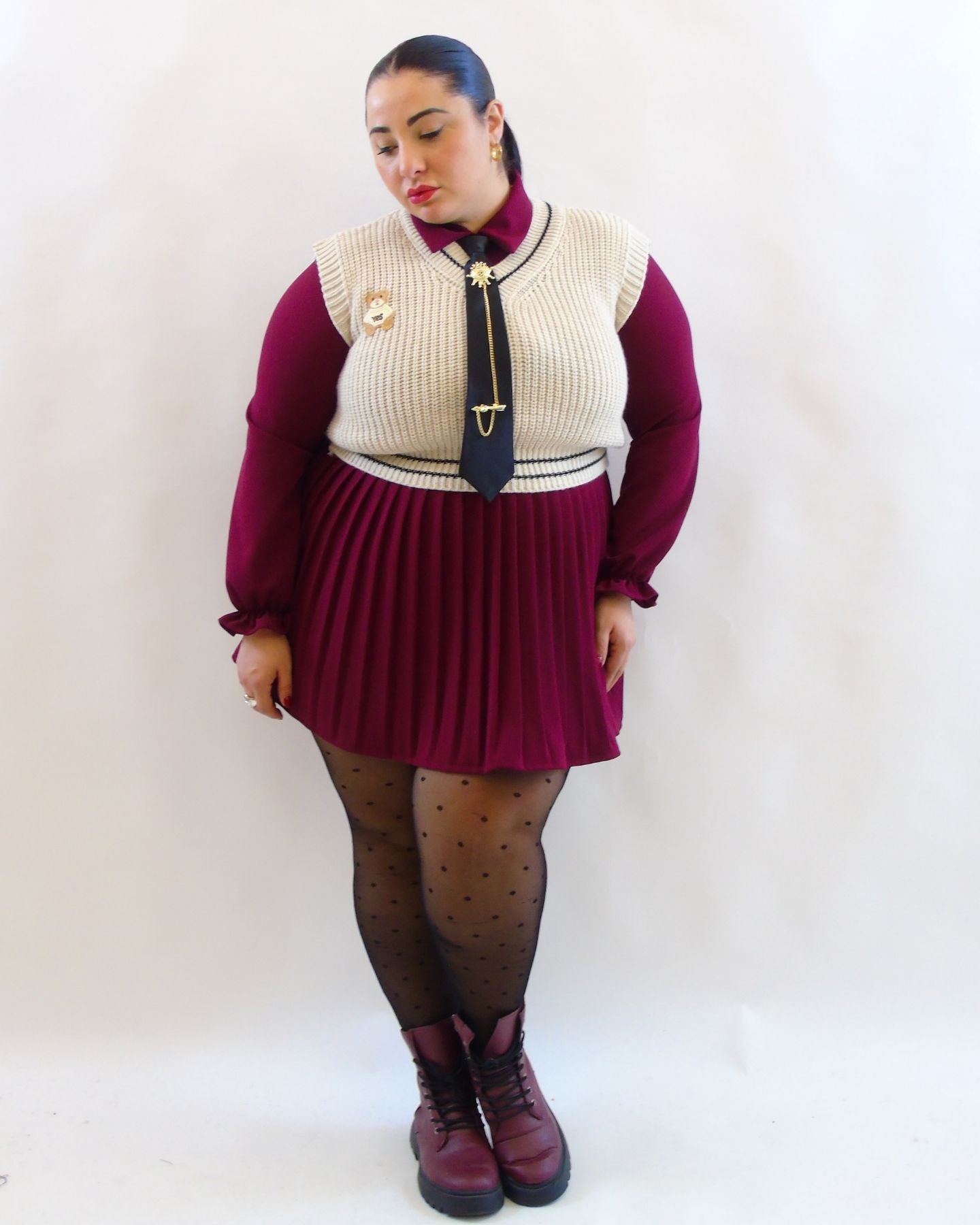 Abito con smanicato e cravatta 99677