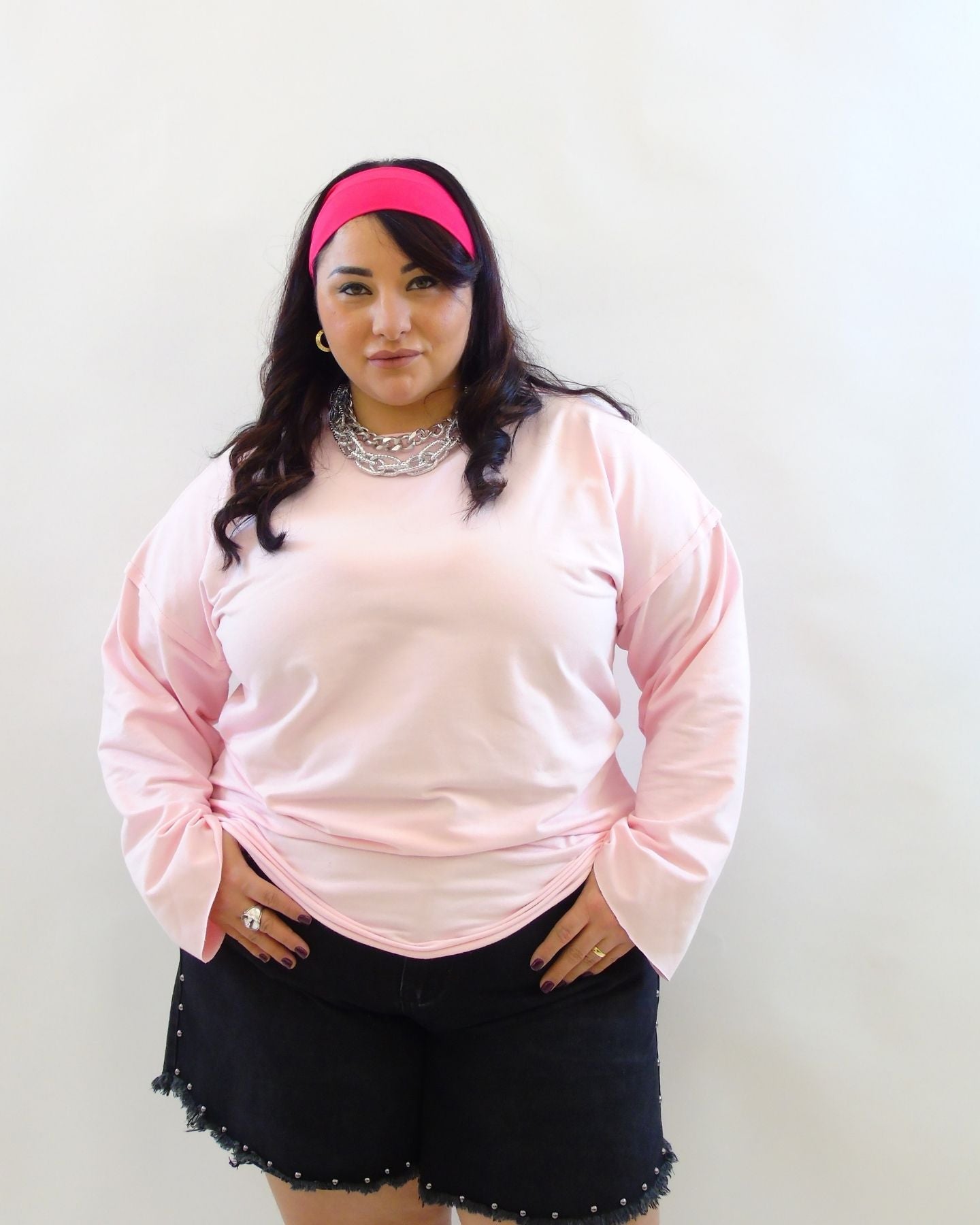 Pantaloncino in jeans con borchie 0067