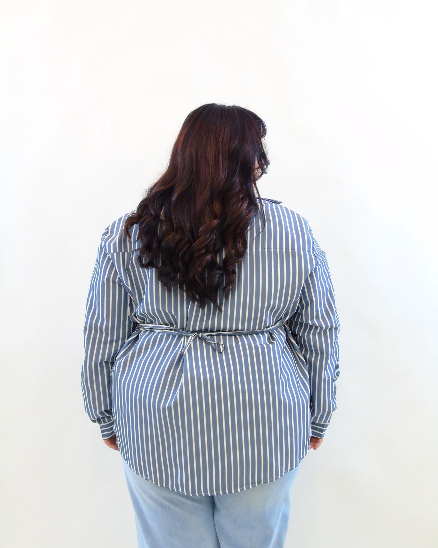 Camicia con cravatta 13421