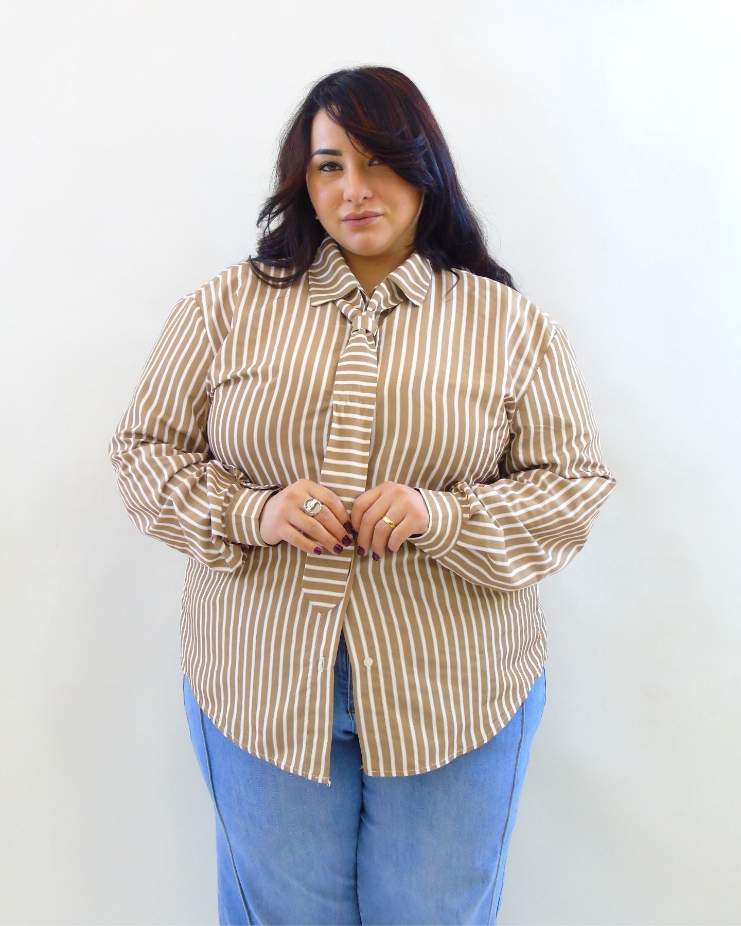 Camicia con cravatta 13421