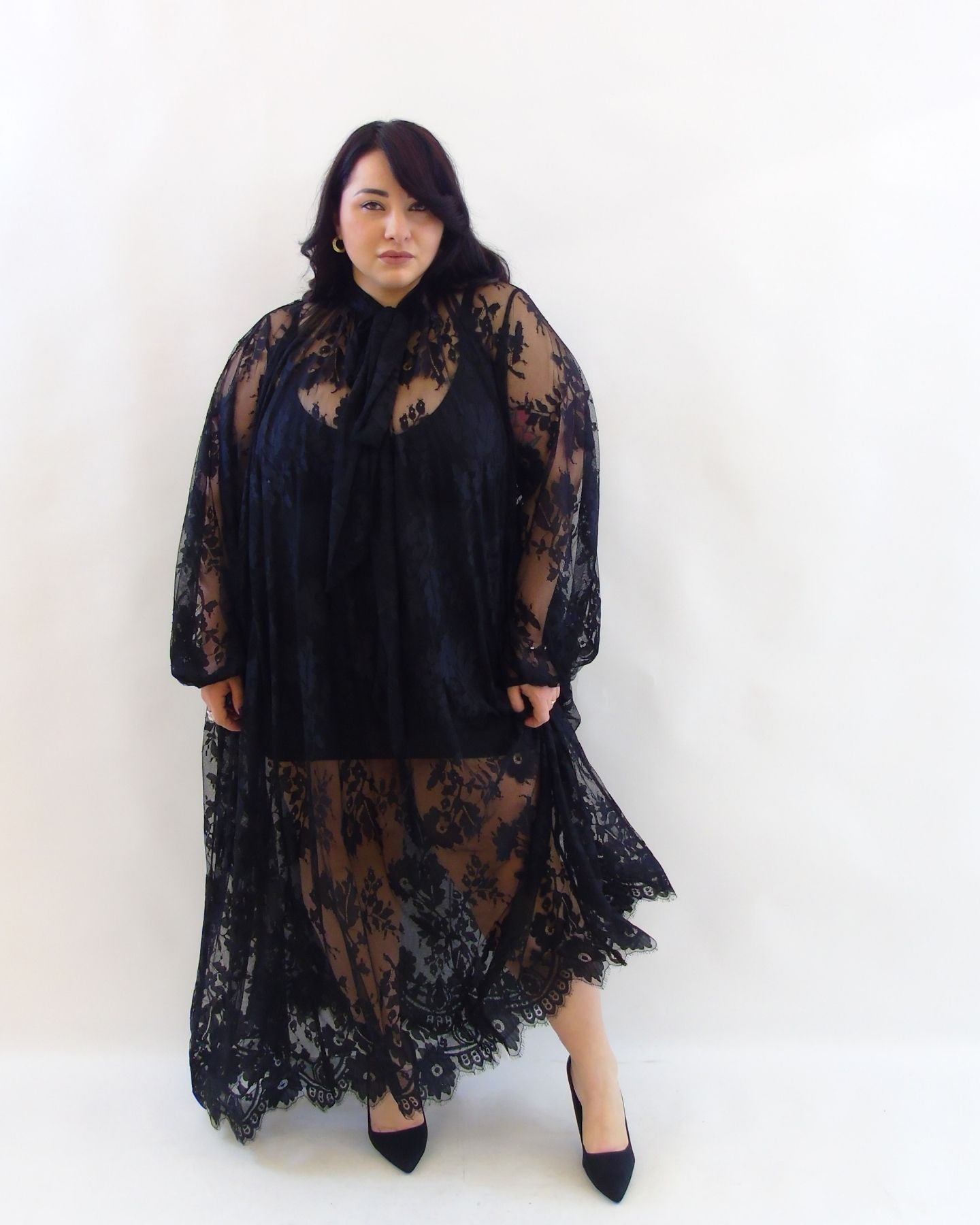 Abito in pizzo lungo 10218