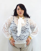 Camicia in pizzo con fiocco 7863