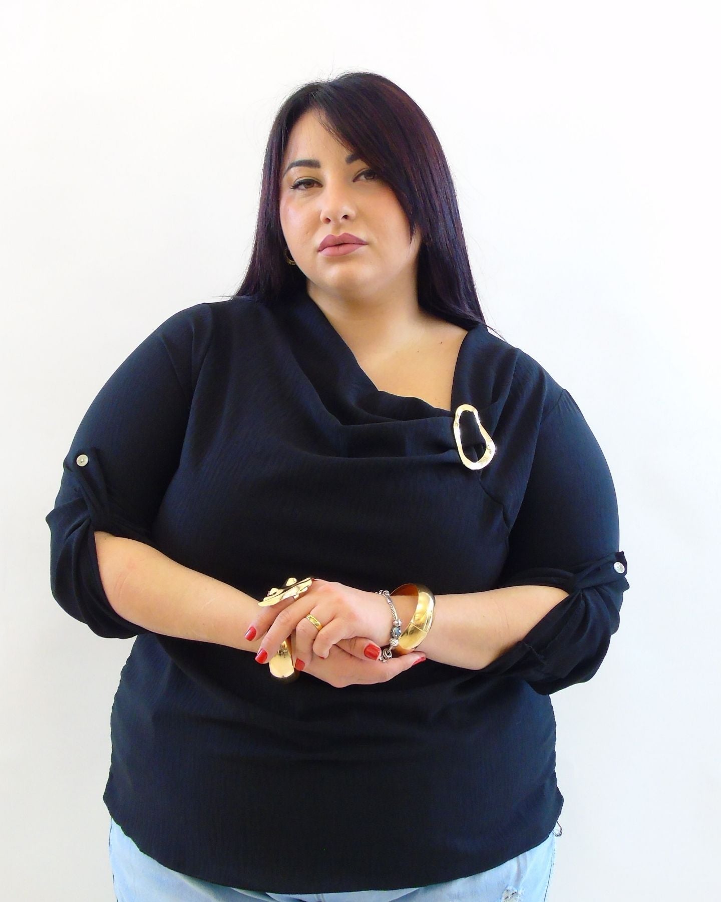 Blusa morbida con dettaglio in oro