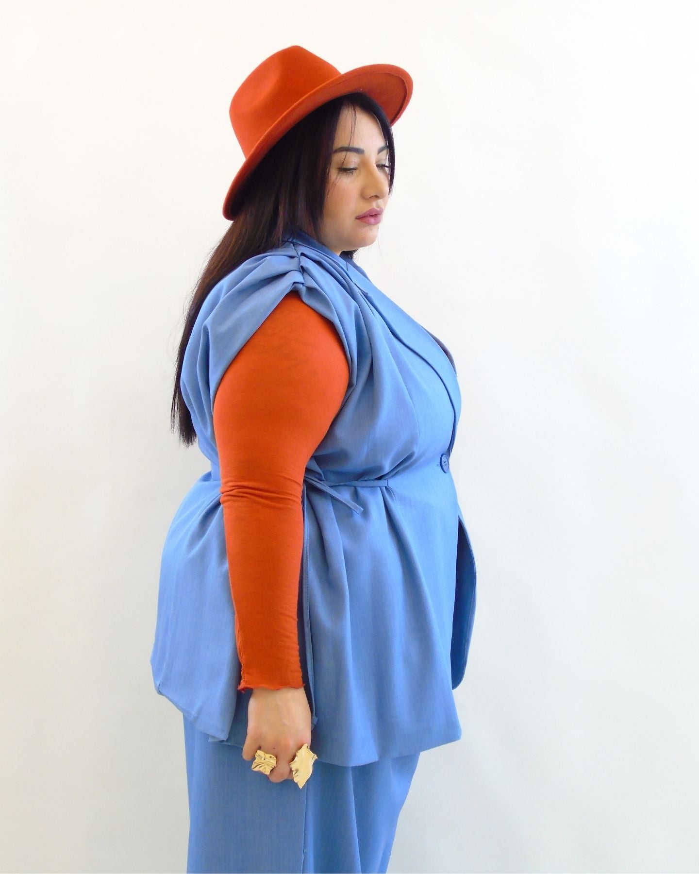 Smanicato con laccio laterale 2370