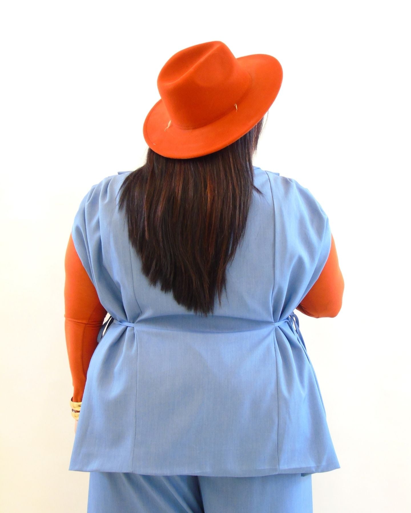 Smanicato con laccio laterale 2370