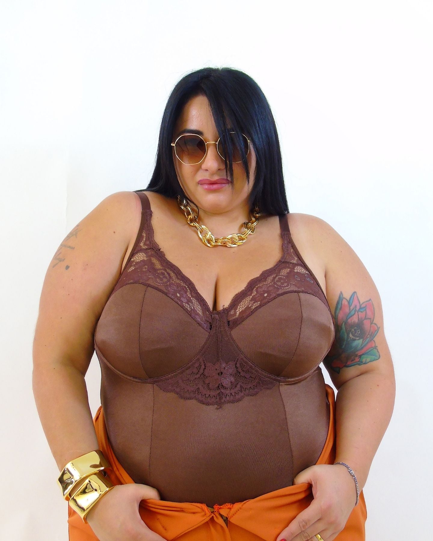 Body 2883