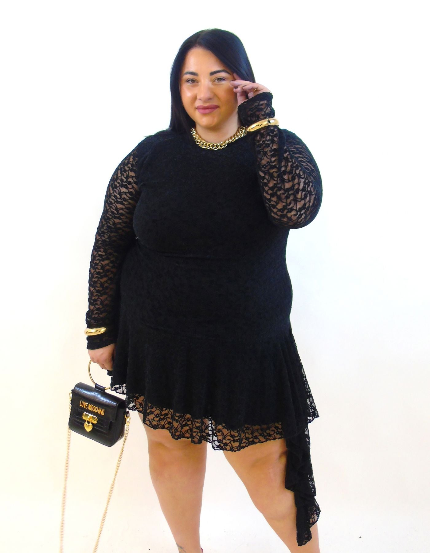 Abito in pizzi con rouche 127881